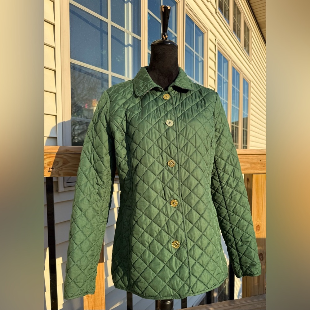 C. Wonder Forest Green Quilted Puffer Jacket